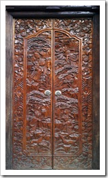 Yaacov Apelbaum The Doors of Ubud-9
